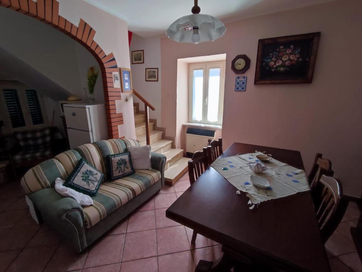 Casa Vacanza Nonna Maria Calvi dell' Umbria Экстерьер фото
